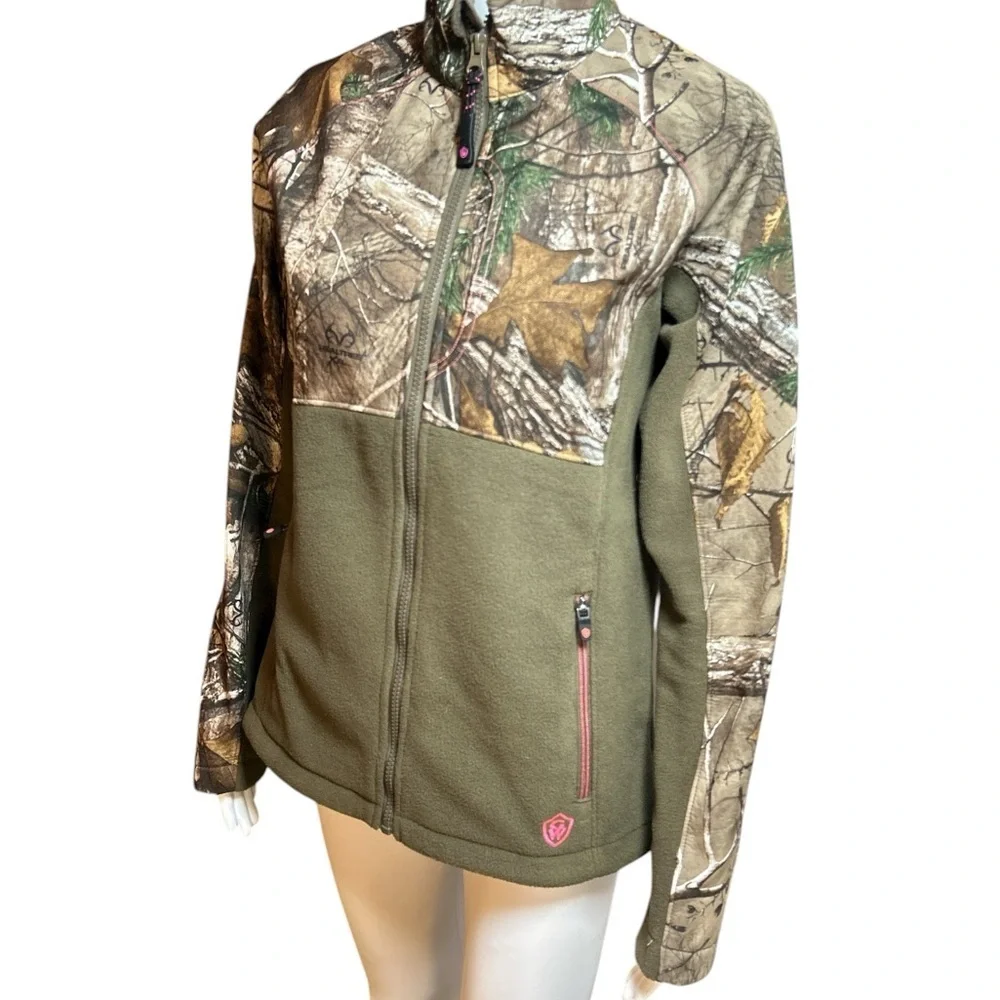 Game Winner Women's Camouflage Jacket - Picture 5 of 9